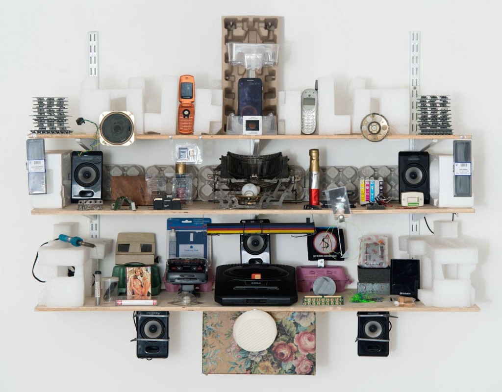 3_Pablo Cavallo Mover cosas con la mente. Fotografia digital 1,30  x 1.09 m