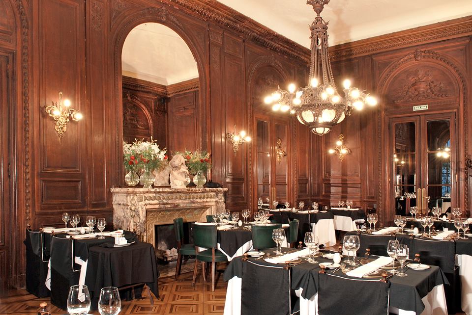 10917361_824522257608347_3296443352765052600_n