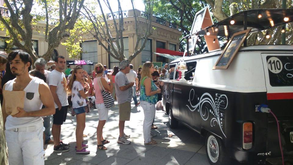 11126231_358696641006343_1483853335390267234_n