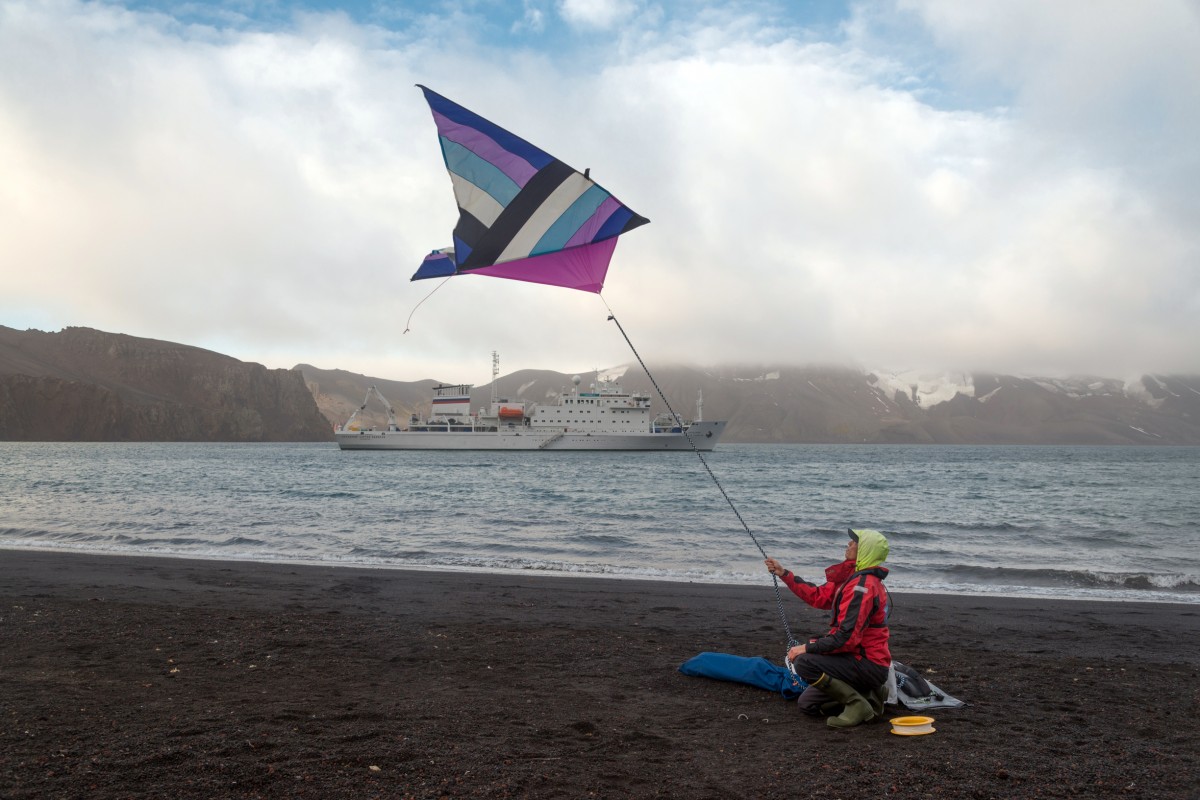 Yto Barrada_Abstract Geology (1)