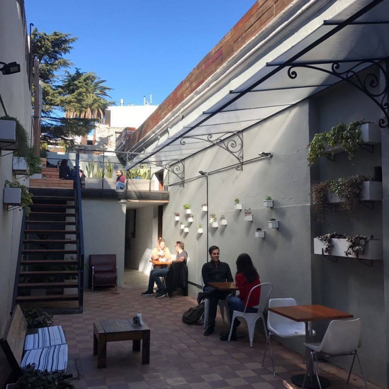 19059646_1338566896192364_50958692656736574_n