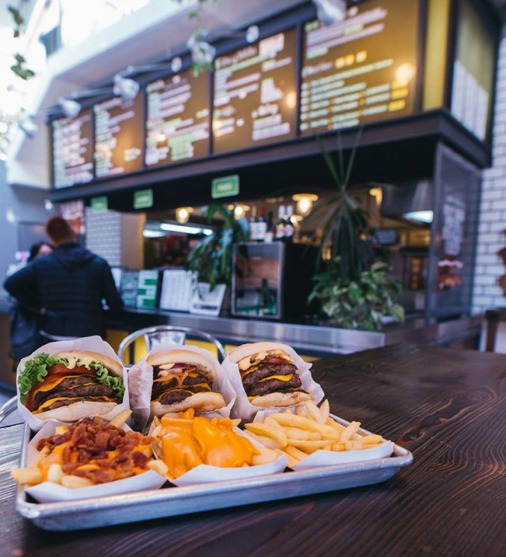 19665565_1591305260899789_6863815635121434005_n