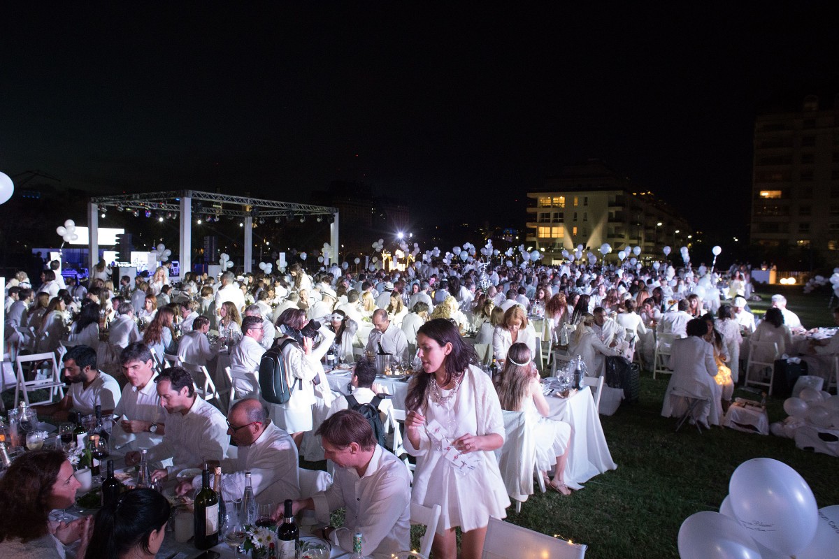 Diner en Blanc 2017 Buenos Aires photo Malcolm MacGibbon_408A7981