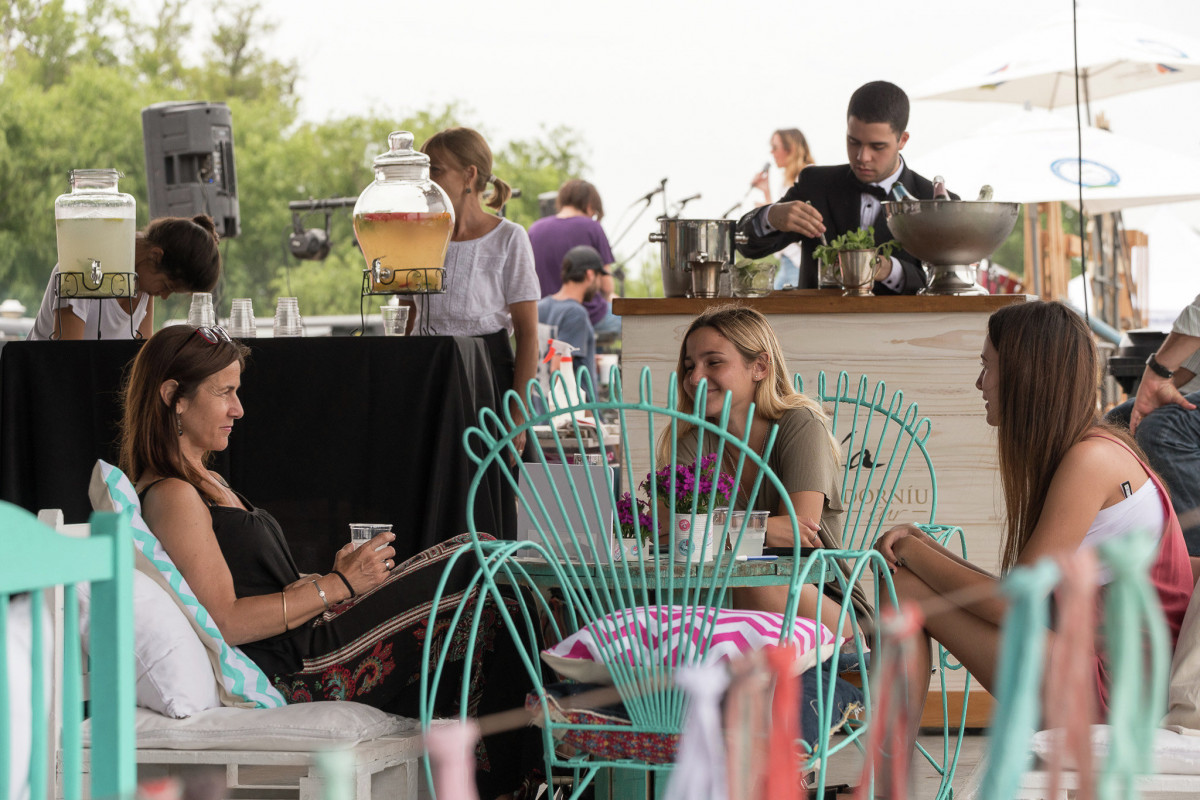 4e580444edc4e14b3a72cfe193c98565d158f97d242b44612fc94ddd29d0b073