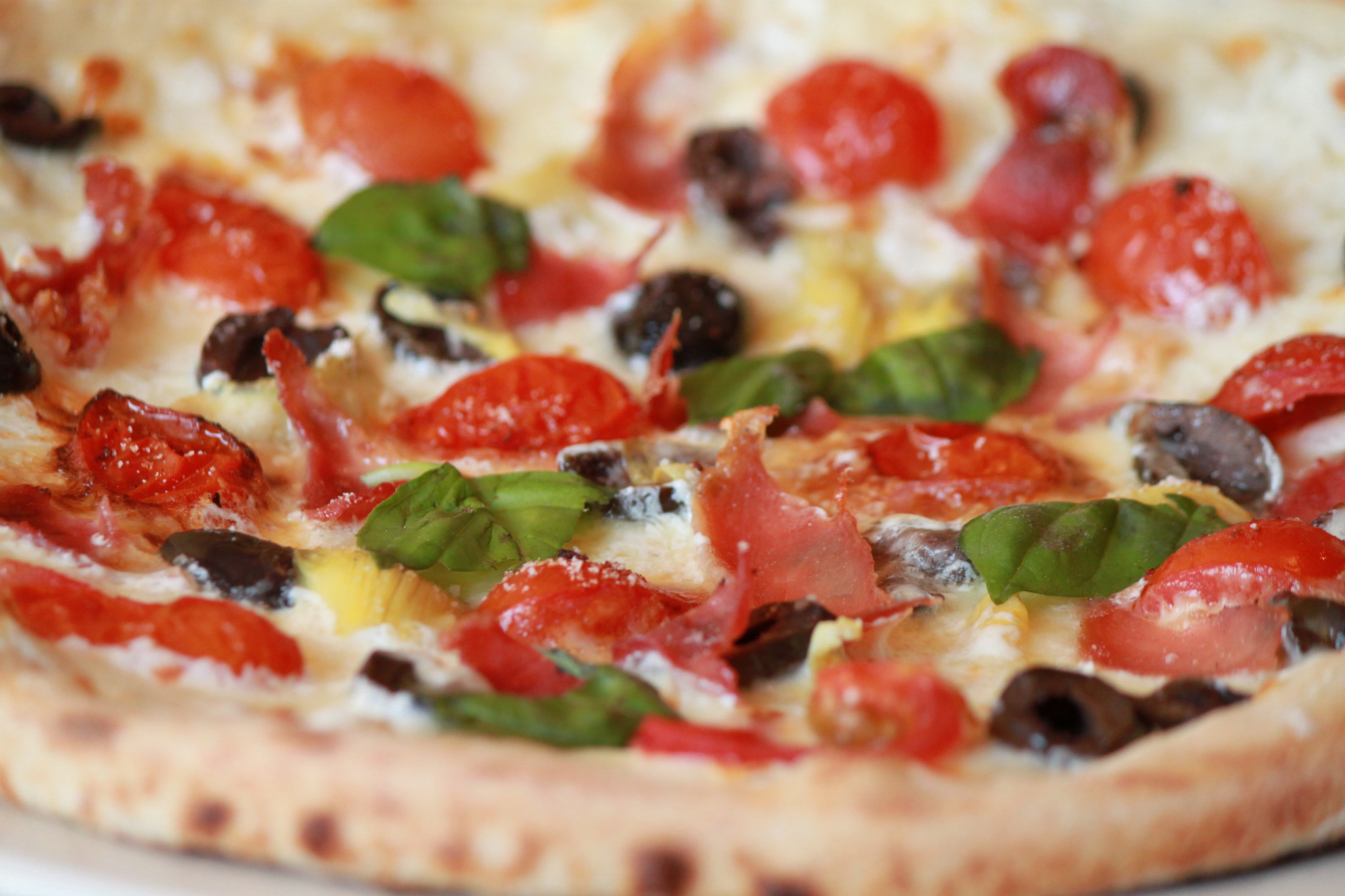 Заказать пиццу верхняя пышма. Итальянская пицца ЮНЕСКО. Итальянская пицца верхний Уфалей фото.