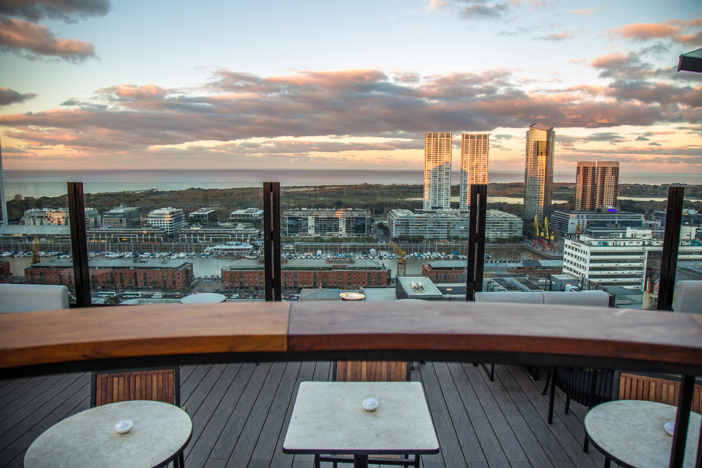 Así es Trade Bar: el nuevo rooftop que asombra a Buenos Aires – MalevaMag