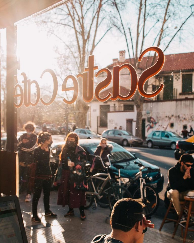 Hacé la tuya ocho cafés con estilo en Buenos Aires para Hacé la tuya ocho cafés con estilo en Buenos Aires para